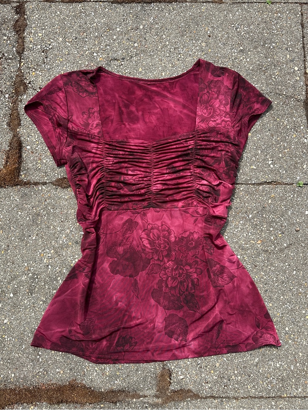 Vintage Y2K Style Burgundy Floral Mesh Ruched Top M